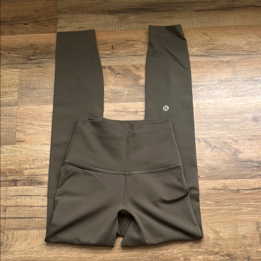 Lululemon Olive Green Leggings (Wunder Under)